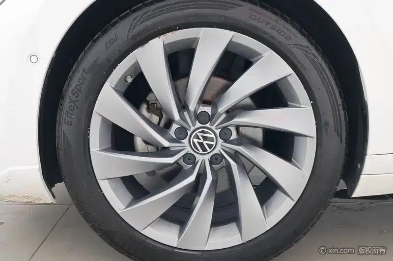Volkswagen CC 2021 380TSI Striking Edition — миниатюра 8