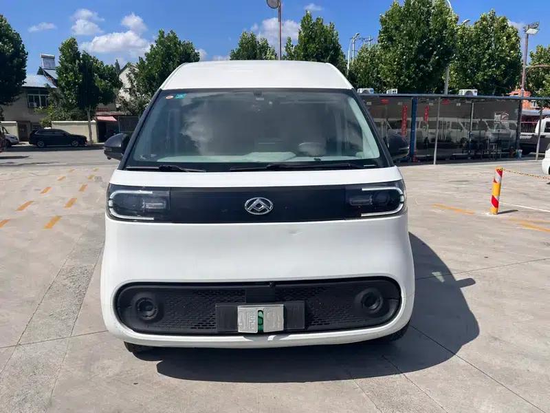 Dana V1 2025 V1+ Long Wheelbase High Roof Multi-functional Edition 64kWh — миниатюра 2