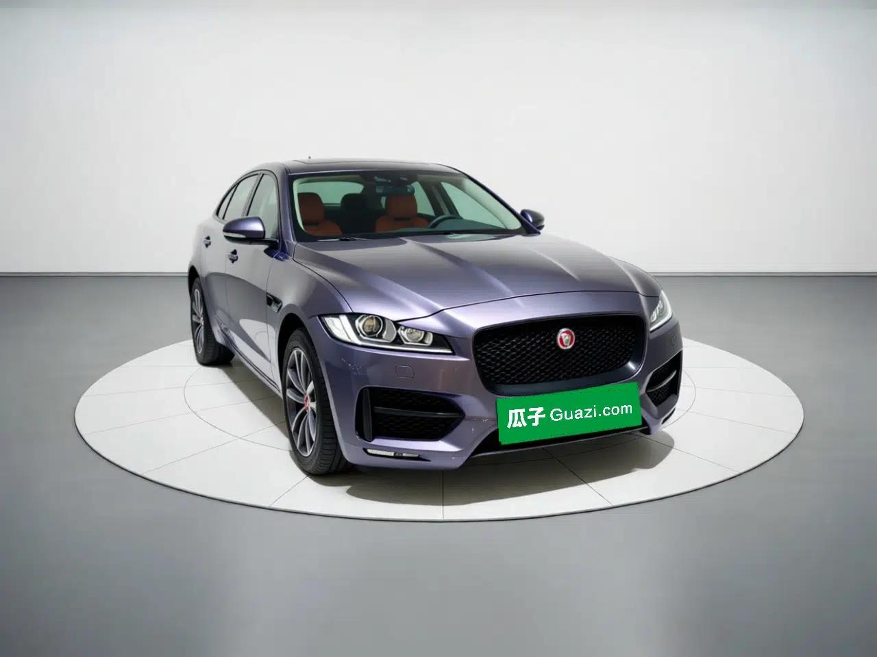 Jaguar F-PACE 2018 Restyled 2.0T All-Wheel-Drive R-Sport Sport Edition — миниатюра 3