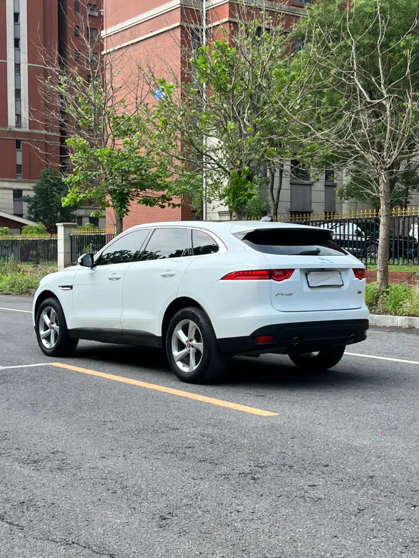 Jaguar F-PACE 2020 2.0T Urban Deluxe Edition — миниатюра 7