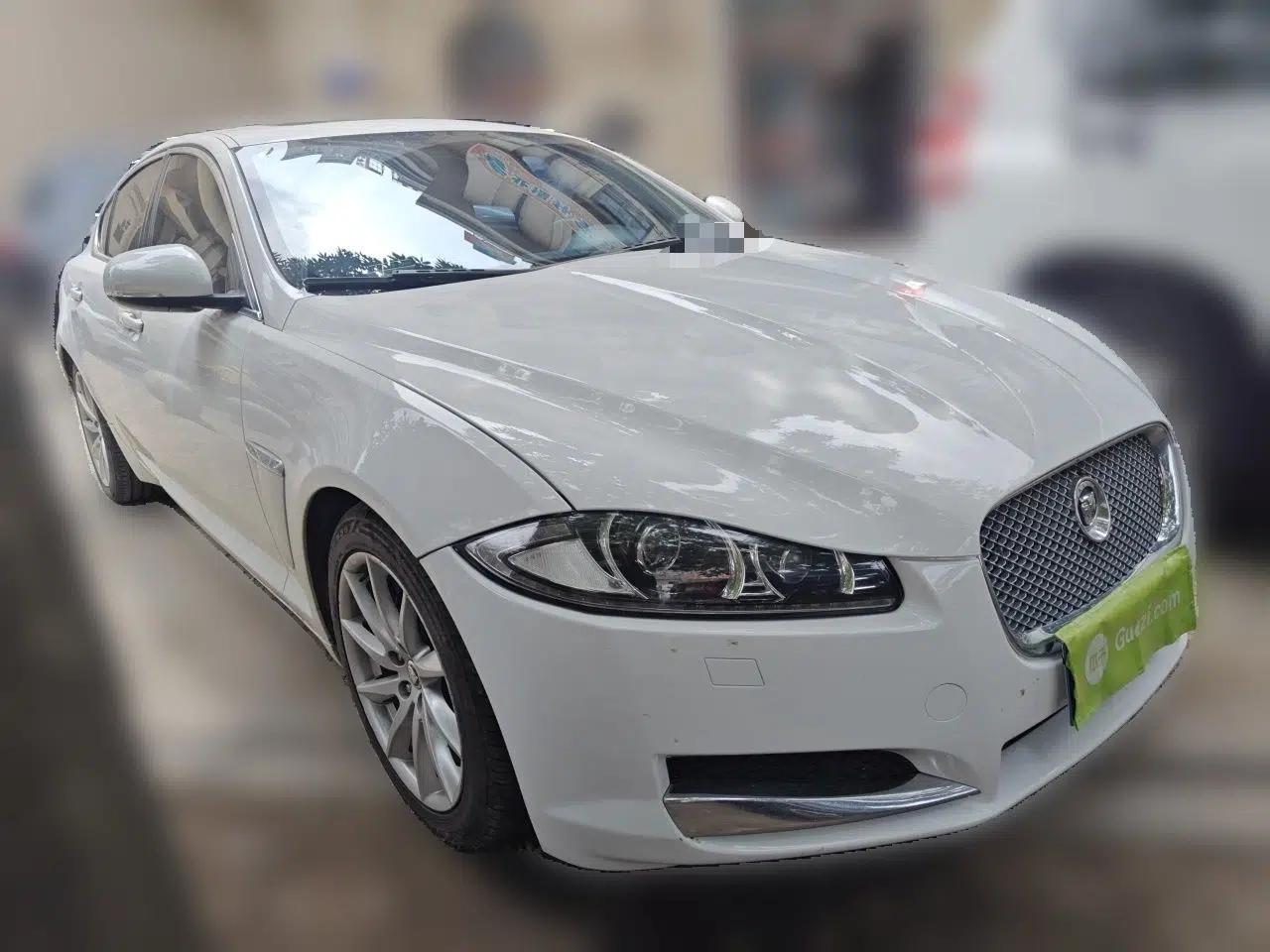 Jaguar XF 2012 XF 3.0L V6 London Limited Edition — миниатюра 3