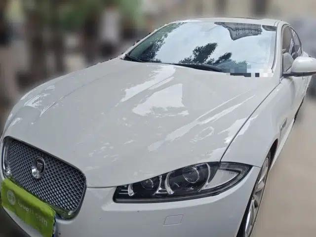 Jaguar XF 2012 XF 3.0L V6 London Limited Edition