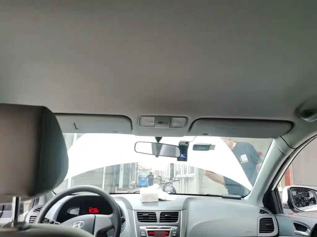 2016 Hyundai Reina 1.4L Automatic Intelligent GLS — миниатюра 14