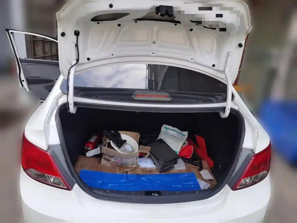 2016 Hyundai Reina 1.4L Automatic Intelligent GLS — миниатюра 15