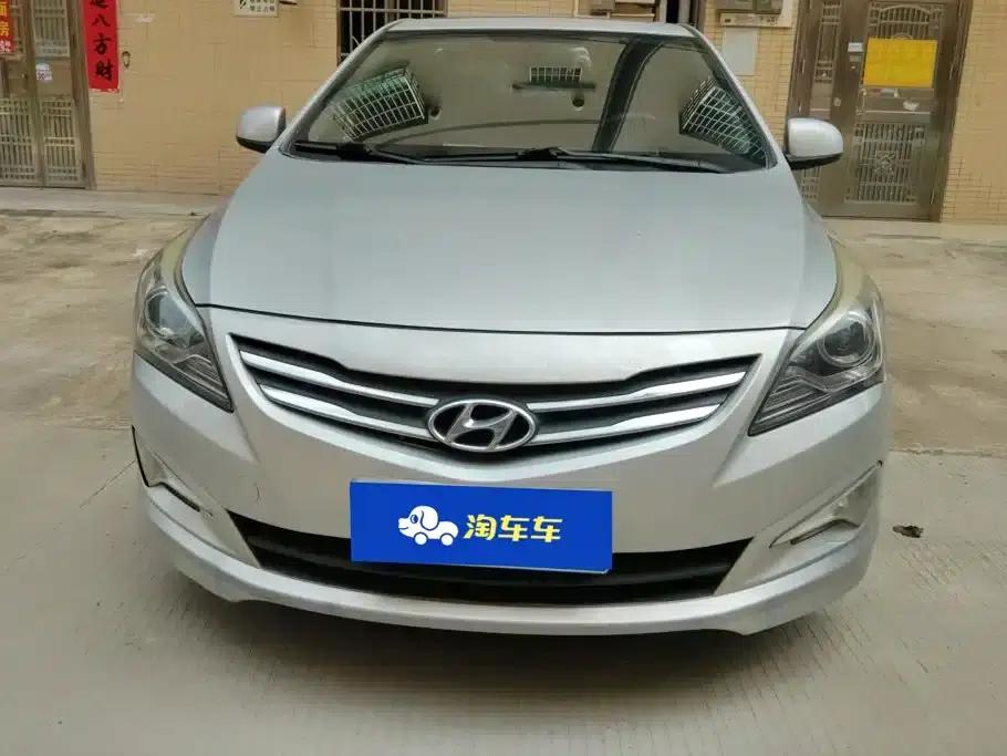 2014 Hyundai Reina 1.4L Automatic Leading Edition GLX — миниатюра 2