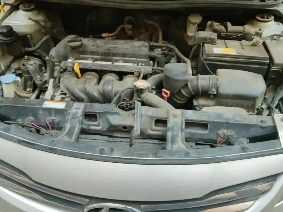 2014 Hyundai Reina 1.4L Automatic Leading Edition GLX — миниатюра 10
