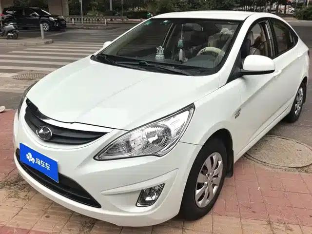 2010 Hyundai Reina Sedan 1.4L Manual Comfort GS