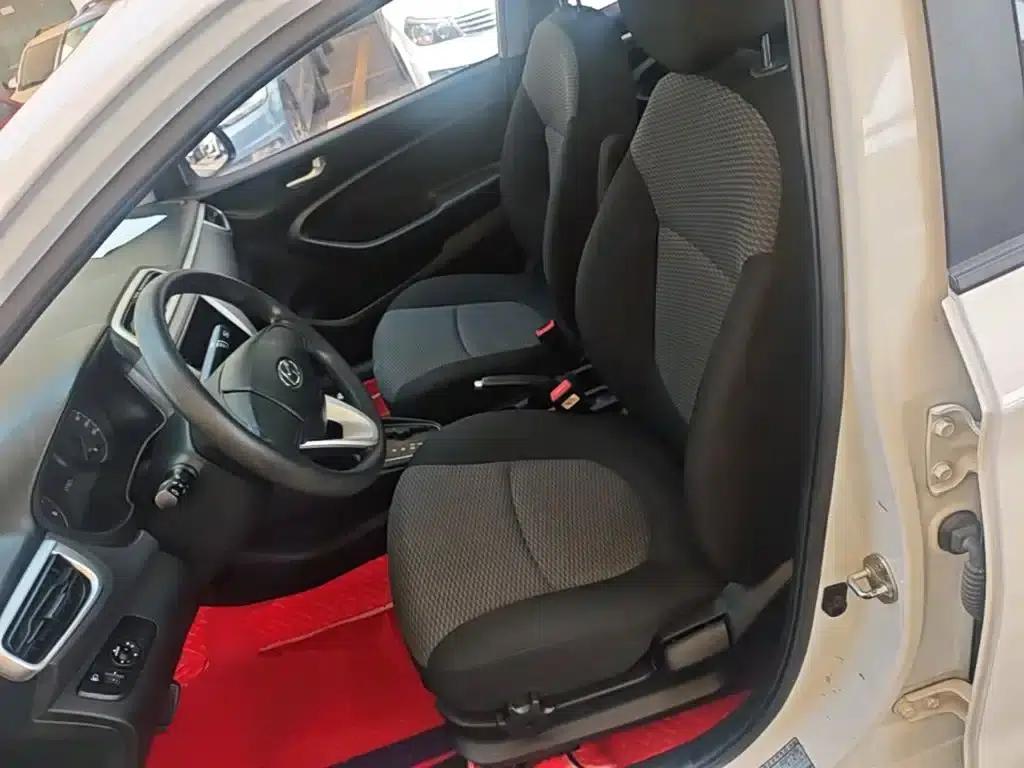 2017 Hyundai Reina 1.4L Automatic Premium Edition (China VI Emission Standard) — миниатюра 15