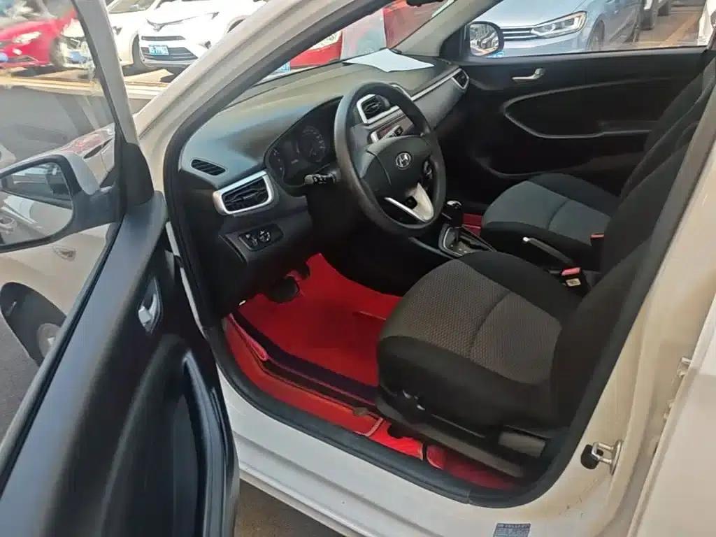 2017 Hyundai Reina 1.4L Automatic Premium Edition (China VI Emission Standard) — миниатюра 16