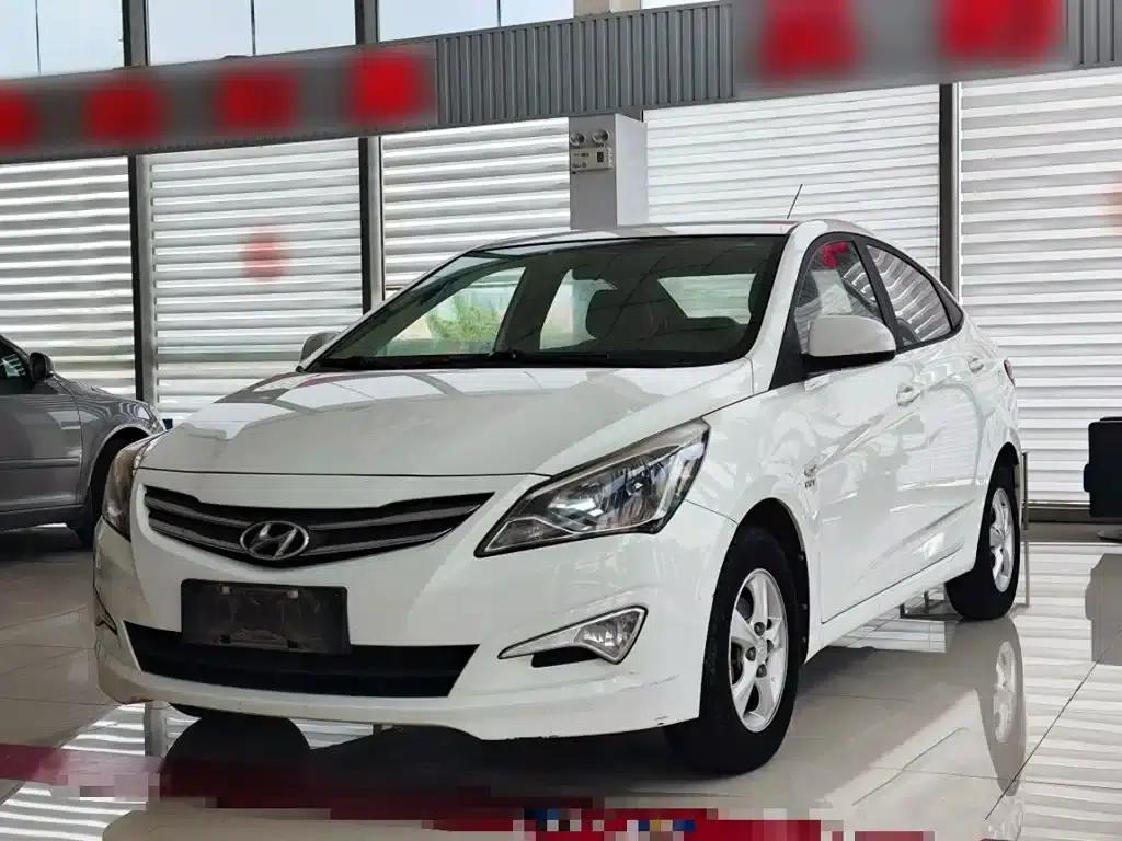 2016 Hyundai Reina 1.4L Automatic Intelligent GLS — миниатюра 1