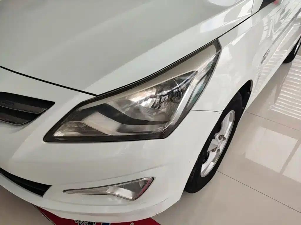 2016 Hyundai Reina 1.4L Automatic Intelligent GLS — миниатюра 24