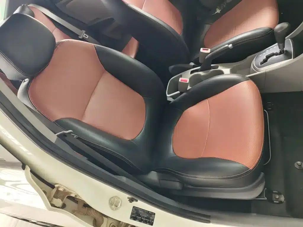 2016 Hyundai Reina 1.4L Automatic Intelligent GLS — миниатюра 25