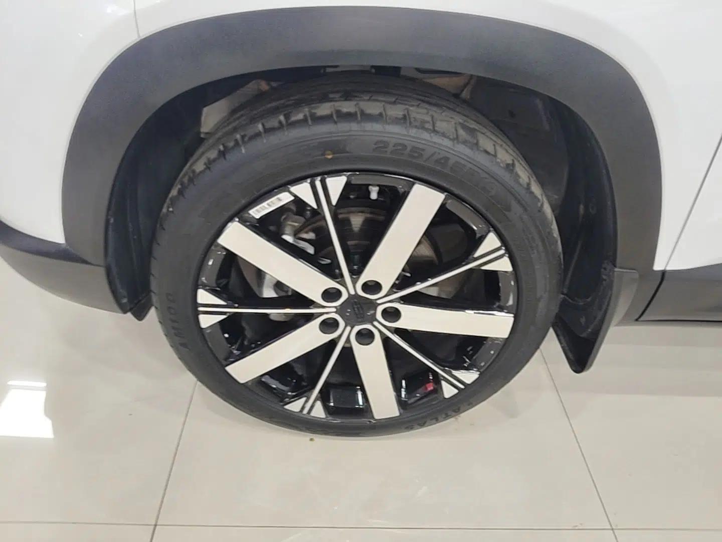 Geely Auto icon 2023 1.5TD Star Player — миниатюра 10