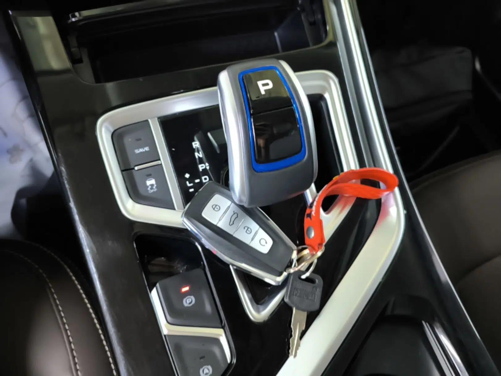Geely Auto Jiajie New Energy 2021 ePro 1.5TD PHEV Luxury Model — миниатюра 16