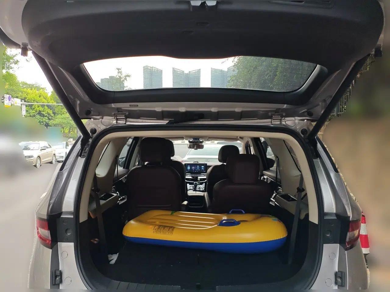 Geely Auto Jiajie New Energy 2022 1.5TD PHEV Platinum Deluxe Edition — миниатюра 16