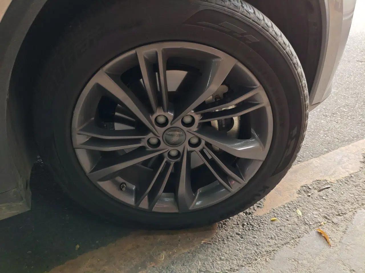 Geely Auto Jiajie New Energy 2022 1.5TD PHEV Platinum Deluxe Edition — миниатюра 5