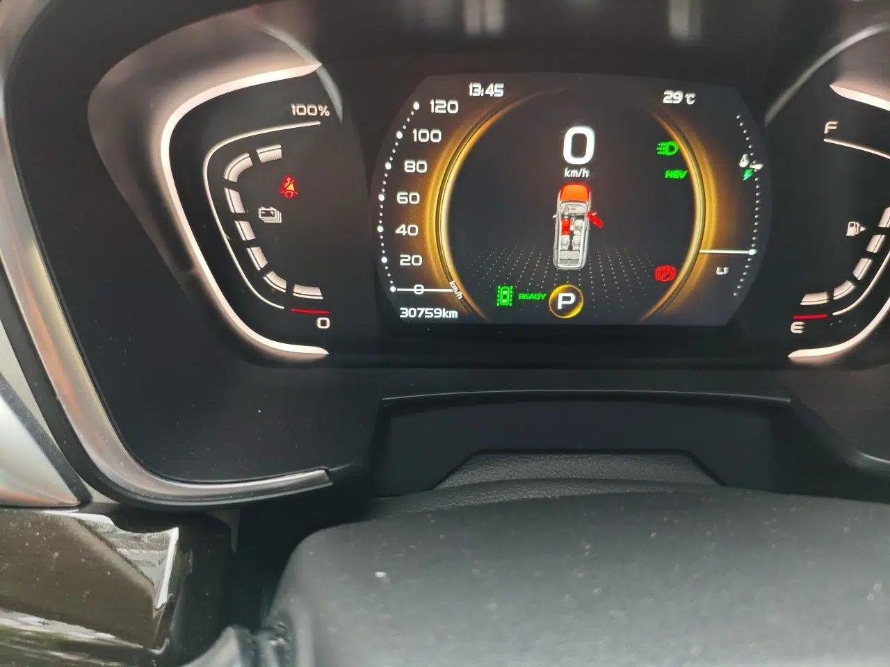 Geely Auto Jiajie New Energy 2022 1.5TD PHEV Platinum Deluxe Edition — миниатюра 9