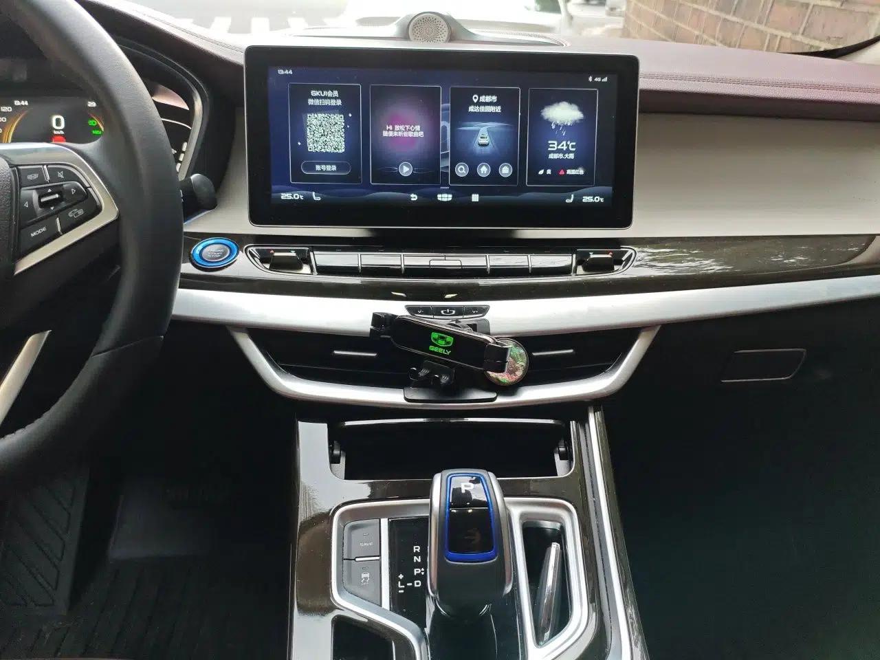 Geely Auto Jiajie New Energy 2022 1.5TD PHEV Platinum Deluxe Edition — миниатюра 10