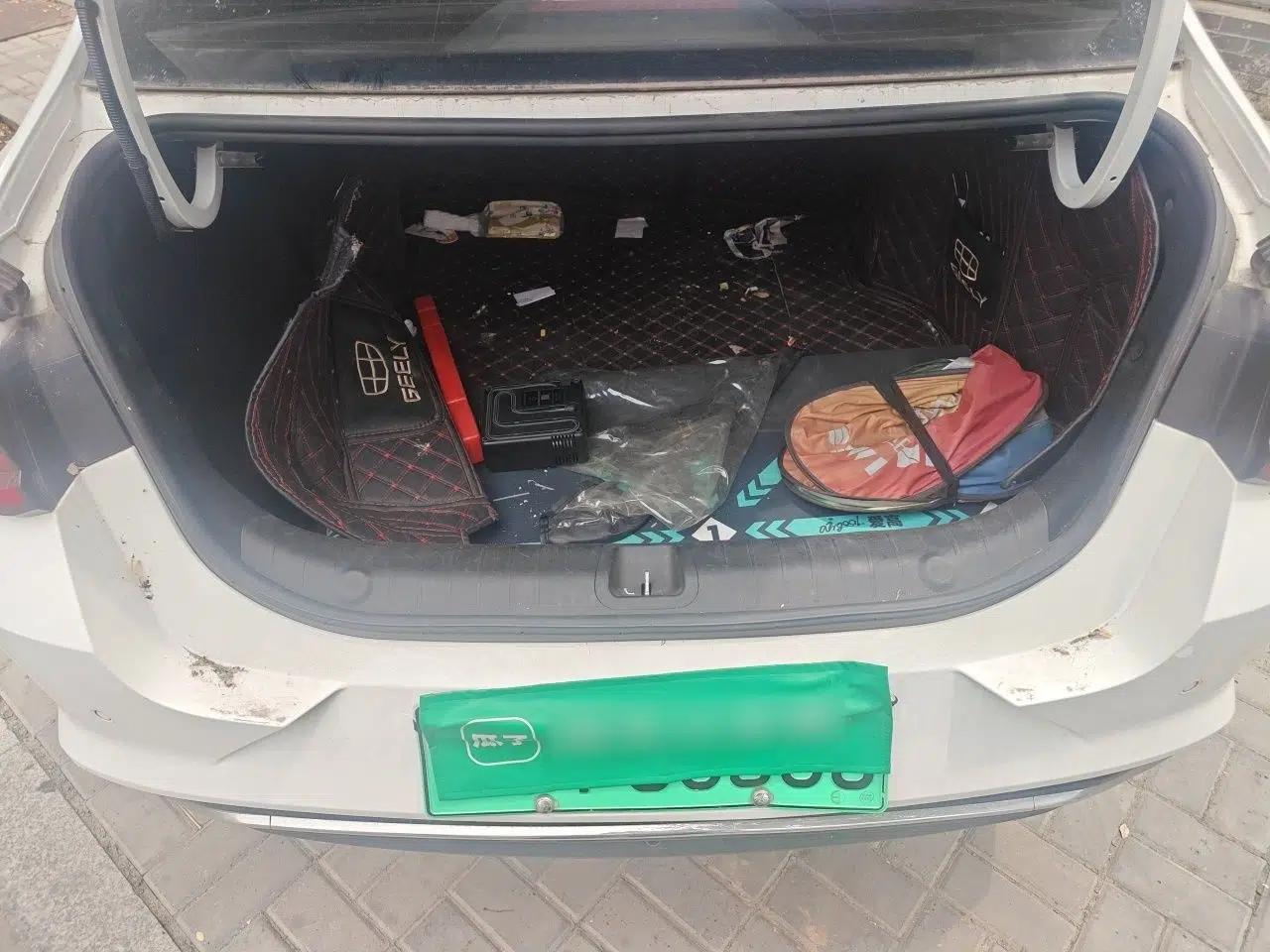 Geely Auto Emgrand L HiP 2022 1.5TD-DHT Pro 100KM Super Swift — миниатюра 16