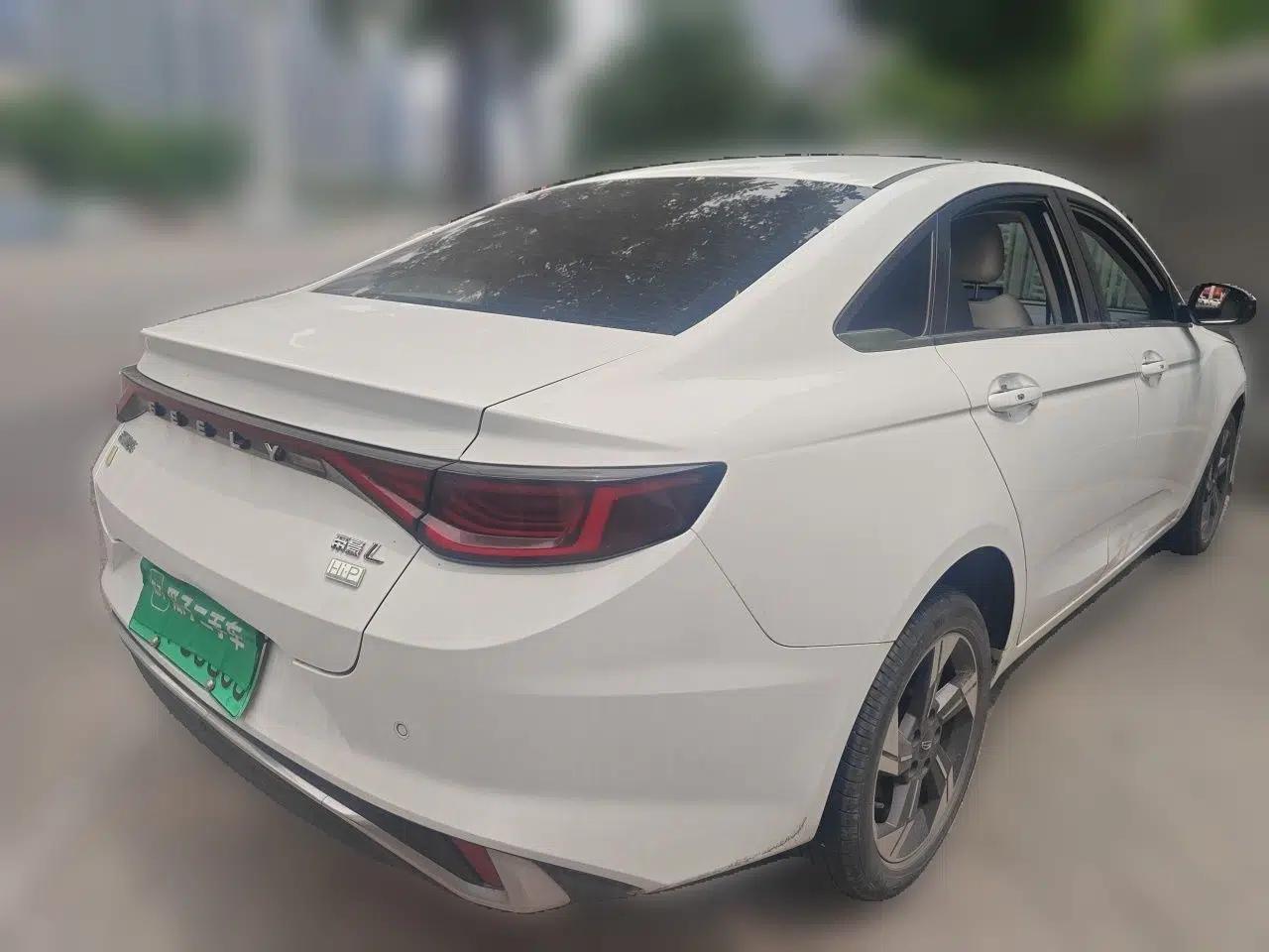 Geely Auto Emgrand L HiP 2022 1.5TD-DHT Pro 100KM Super Swift — миниатюра 4