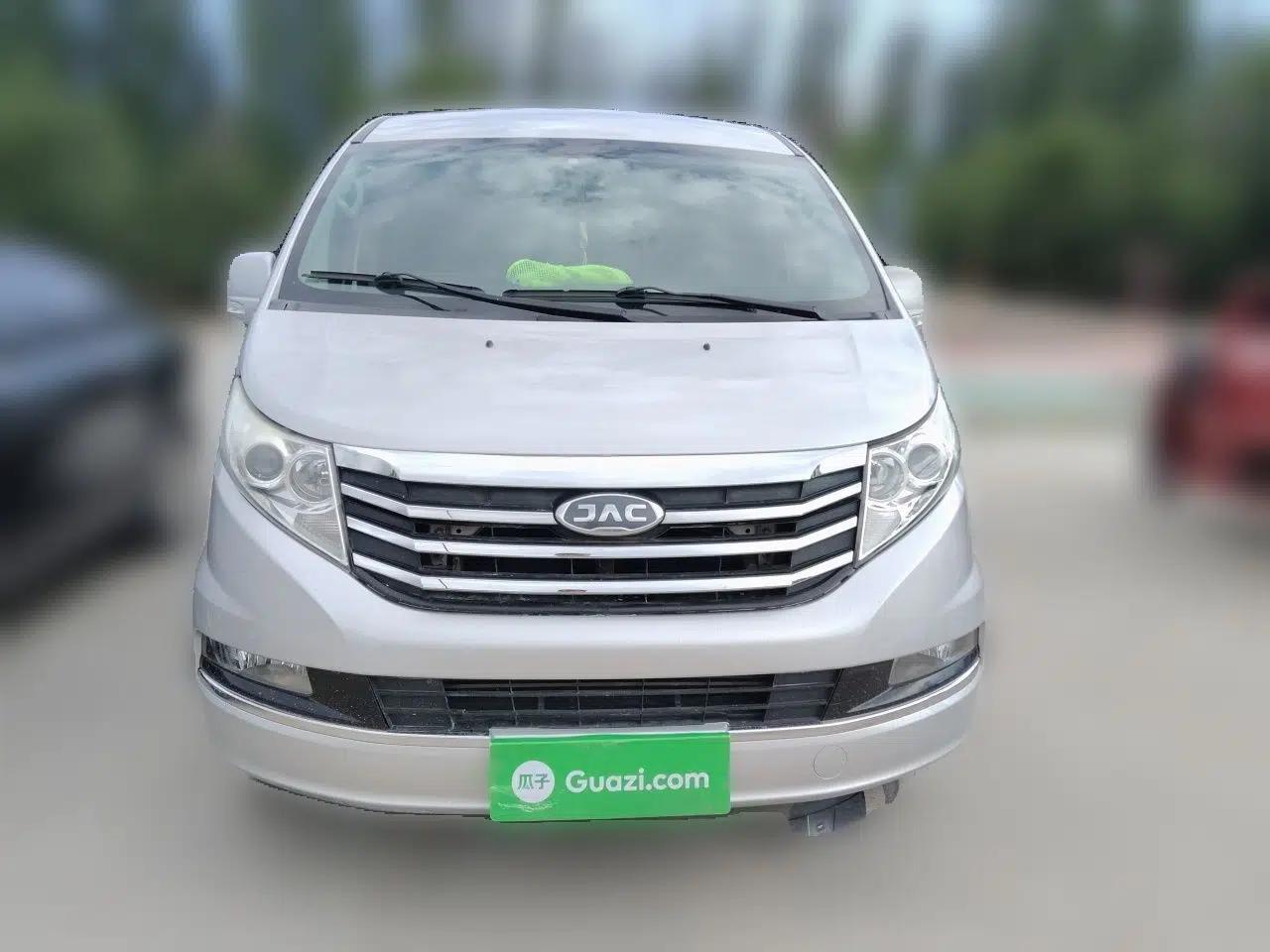 JAC Group Refine M5 2019 model year, manual transmission, gasoline, 2.0L, 7 seats — миниатюра 2