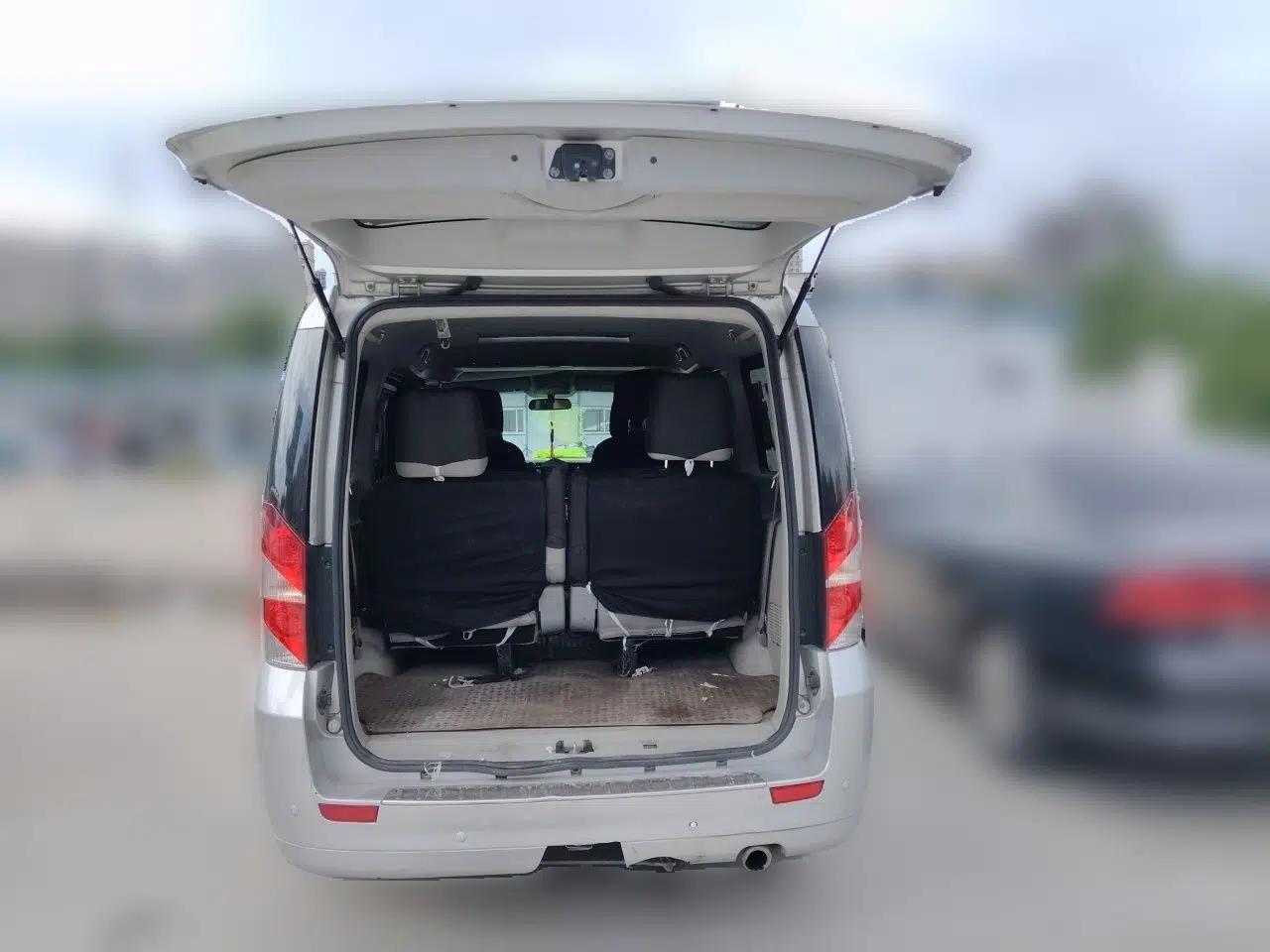 JAC Group Refine M5 2019 model year, manual transmission, gasoline, 2.0L, 7 seats — миниатюра 19