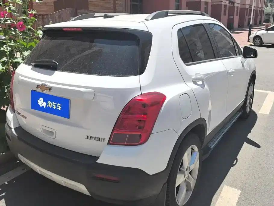 Chevrolet Trax 2014 1.4T Automatic 4WD Flagship — миниатюра 3