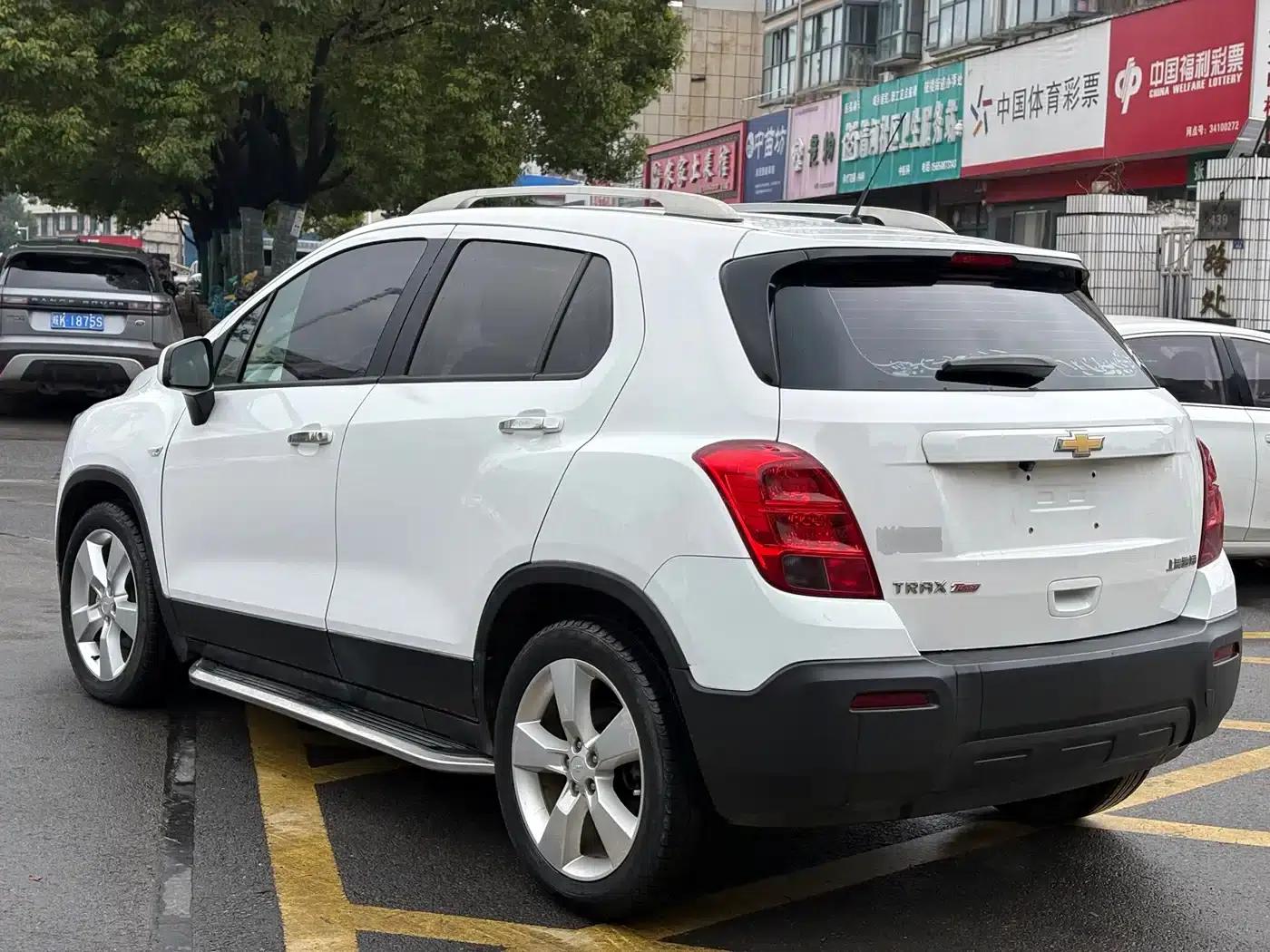 Chevrolet Trax 2014 1.4T Manual 2WD Comfort Model — миниатюра 12