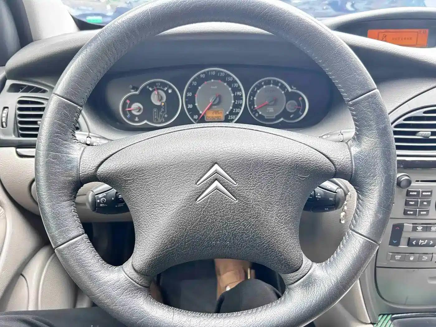 Citroën C5 (Imported) 2007 2.0 Luxury Model — миниатюра 17