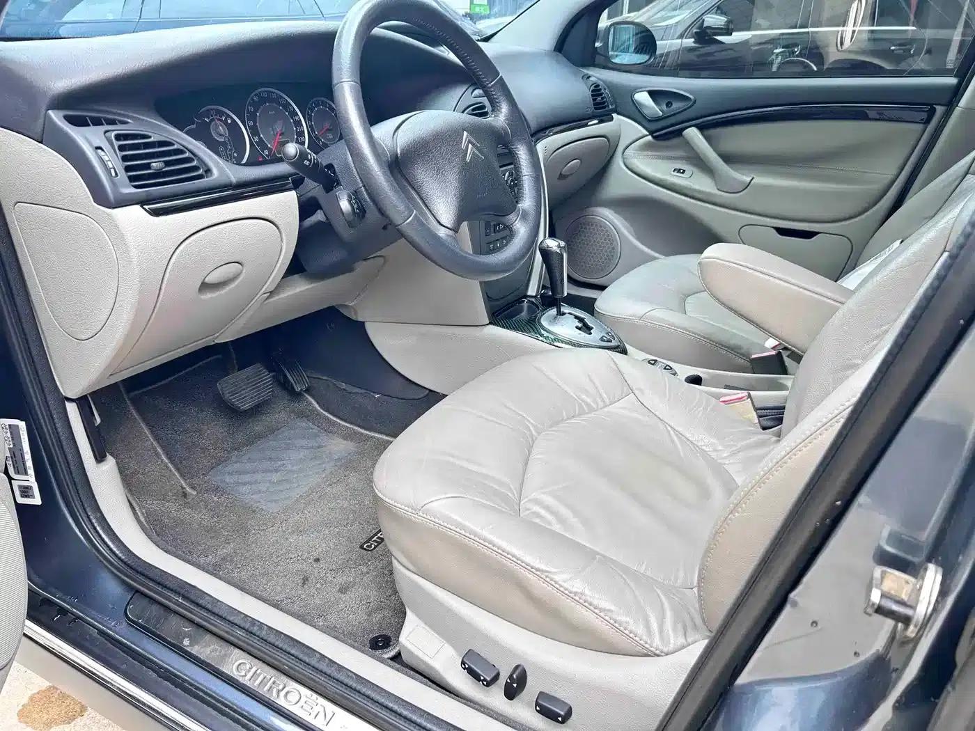 Citroën C5 (Imported) 2007 2.0 Luxury Model — миниатюра 5