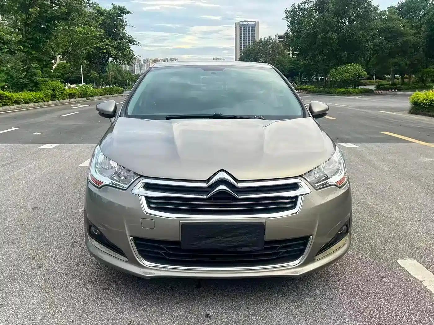 Citroën C4L 2015 1.8L Automatic Luxury Edition — миниатюра 2