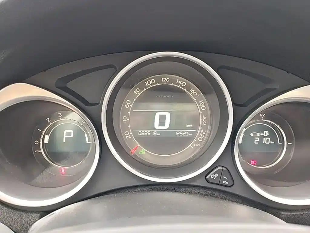 Citroën C4L 2016 1.2T Automatic Elite — миниатюра 12
