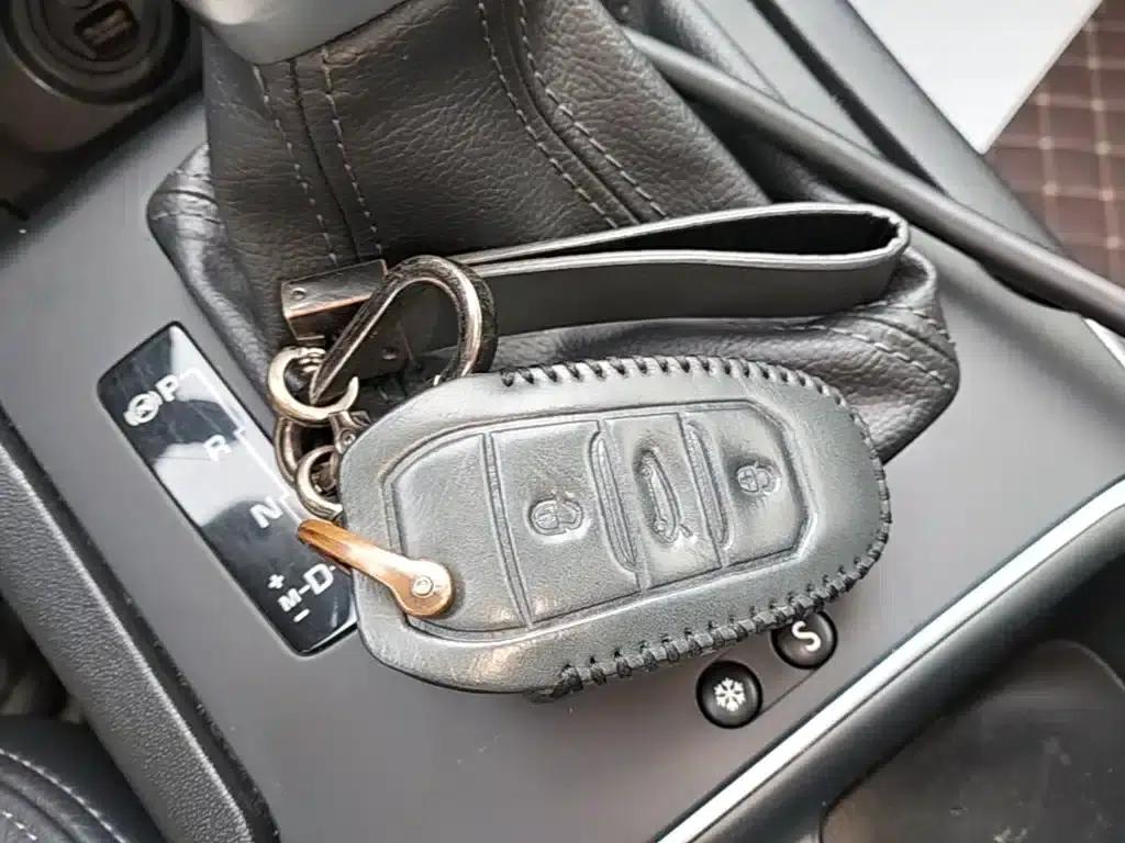 Citroën C4L 2016 1.2T Automatic Elite — миниатюра 9
