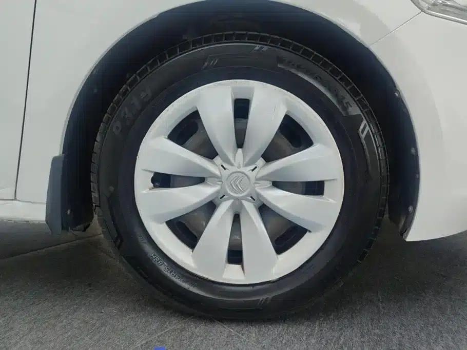 2016 Citroën Elysee 1.6L Automatic Fashion Edition — миниатюра 6