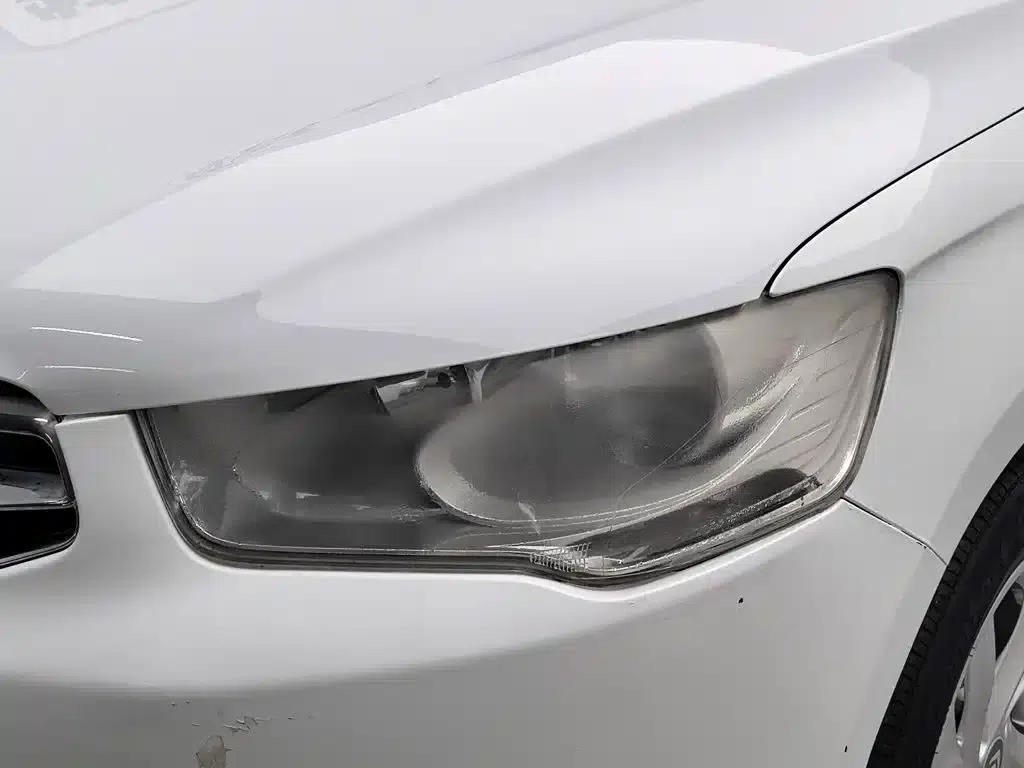 2015 Citroën Elysee Premium Edition 1.6L Manual Fashion Model — миниатюра 7