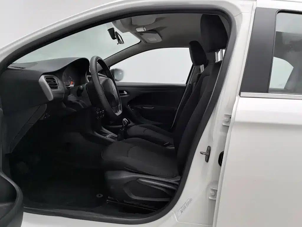 2015 Citroën Elysee Premium Edition 1.6L Manual Fashion Model — миниатюра 10