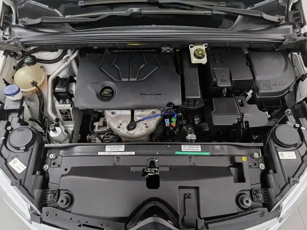 Citroën C4 Sega 2016 1.6L Manual Comfort Edition — миниатюра 6