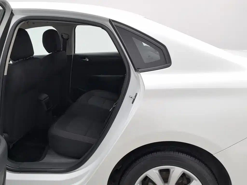 Citroën C4 2018 1.6L Manual Comfort Edition — миниатюра 15