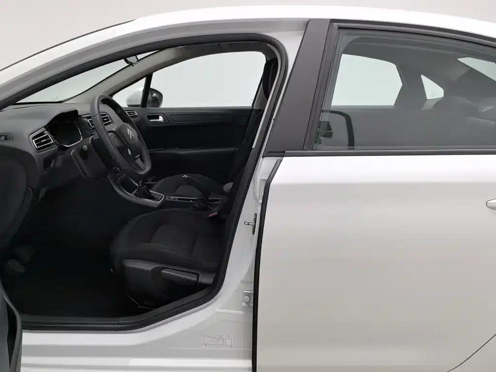Citroën C4 2018 1.6L Manual Comfort Edition — миниатюра 10