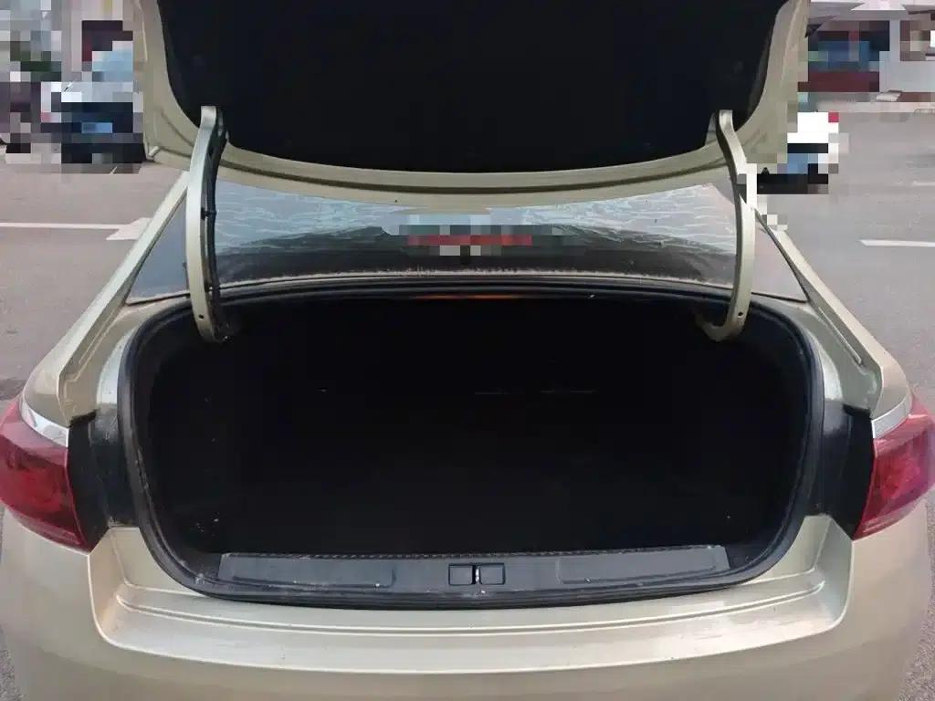 Citroën C4 2018 1.6L Automatic Luxury — миниатюра 10
