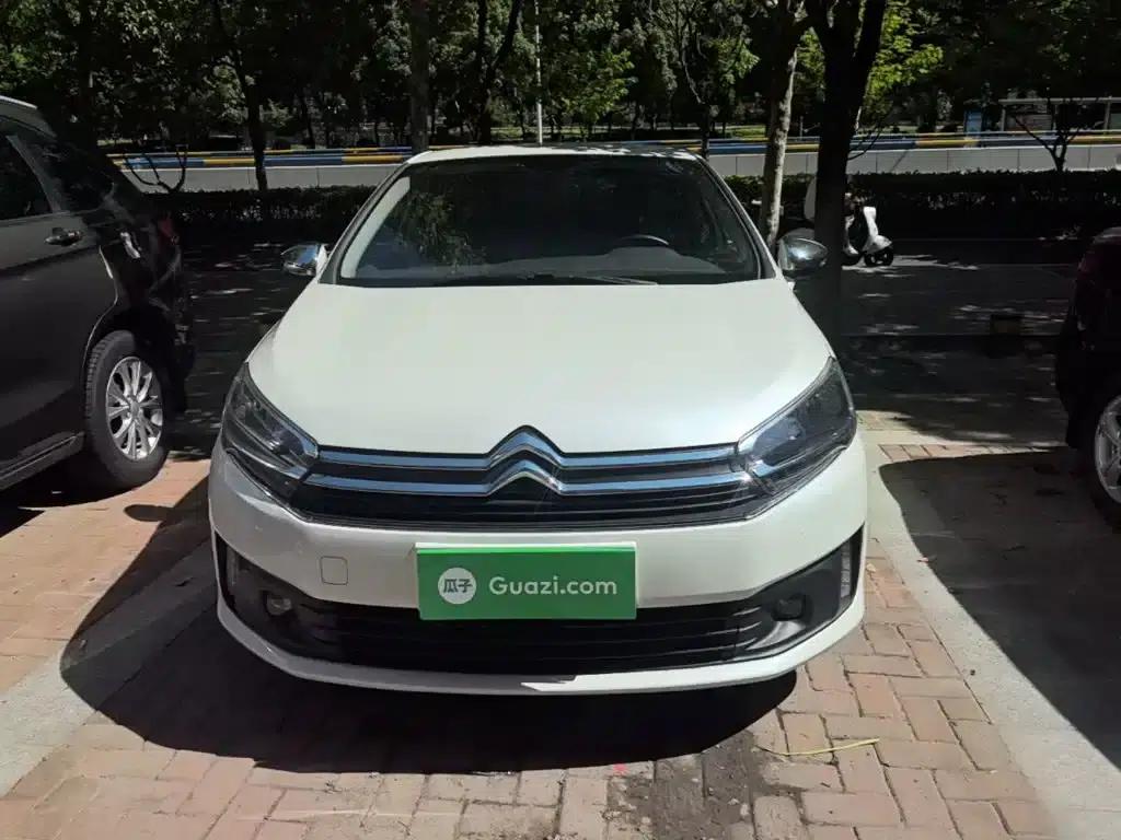 Citroën C4 2016 1.6L Manual Deluxe — миниатюра 3
