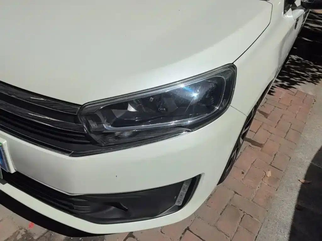 Citroën C4 2016 1.6L Manual Deluxe — миниатюра 24
