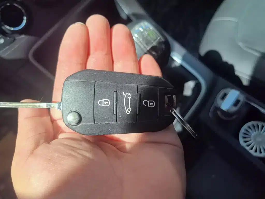 Citroën C4 2016 1.6L Manual Deluxe — миниатюра 9