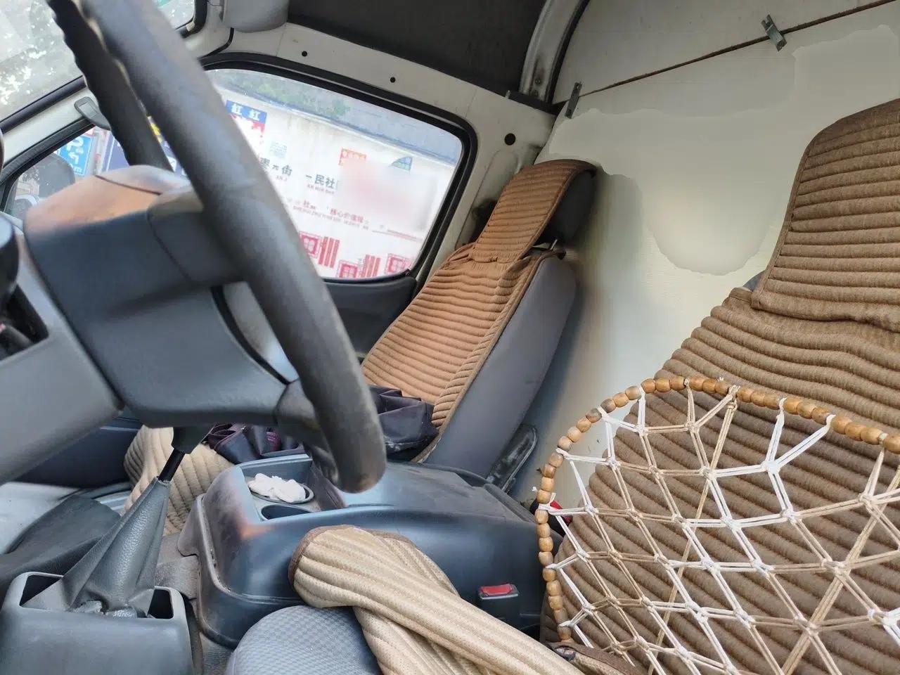Jinbei Hiace 2011 2.0L Sixth-Generation Classic Standard 4G20D4B — миниатюра 15