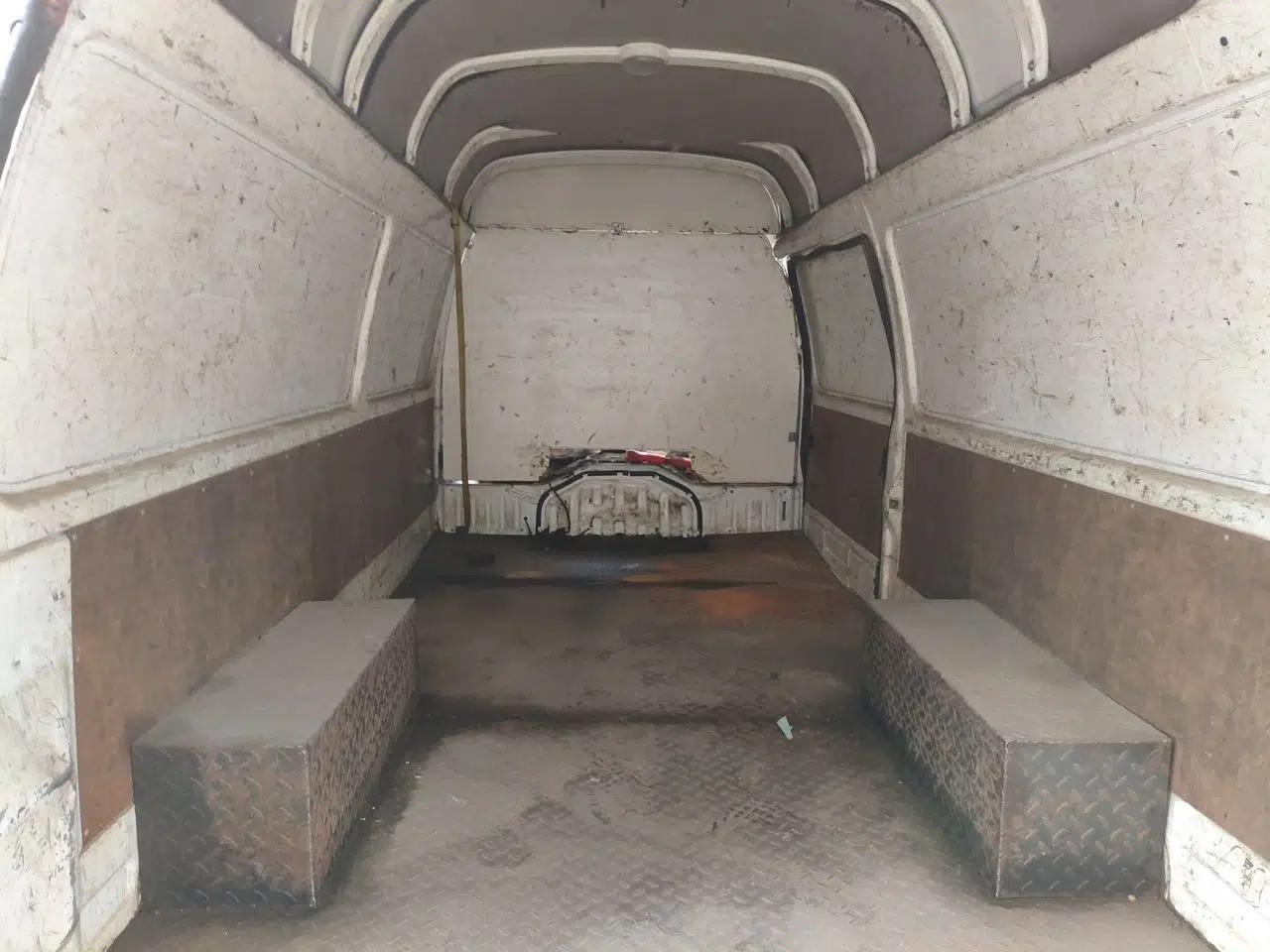 Jinbei Hiace 2011 2.0L Sixth-Generation Classic Standard 4G20D4B — миниатюра 19