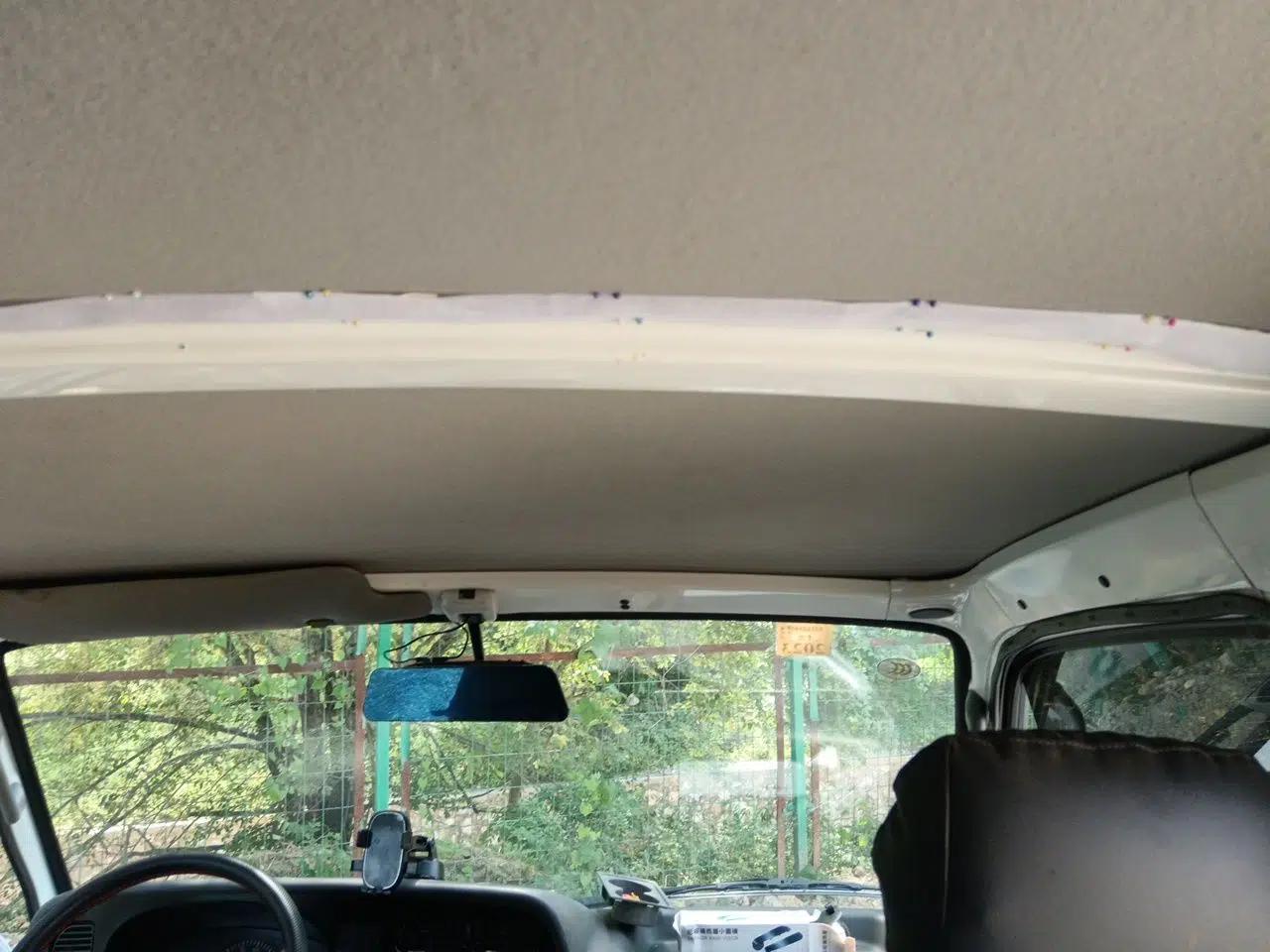Jinbei Hiace Golden Cup Lion gasoline 2.0 manual flat-roof 4-seat light-duty enclosed van — миниатюра 18