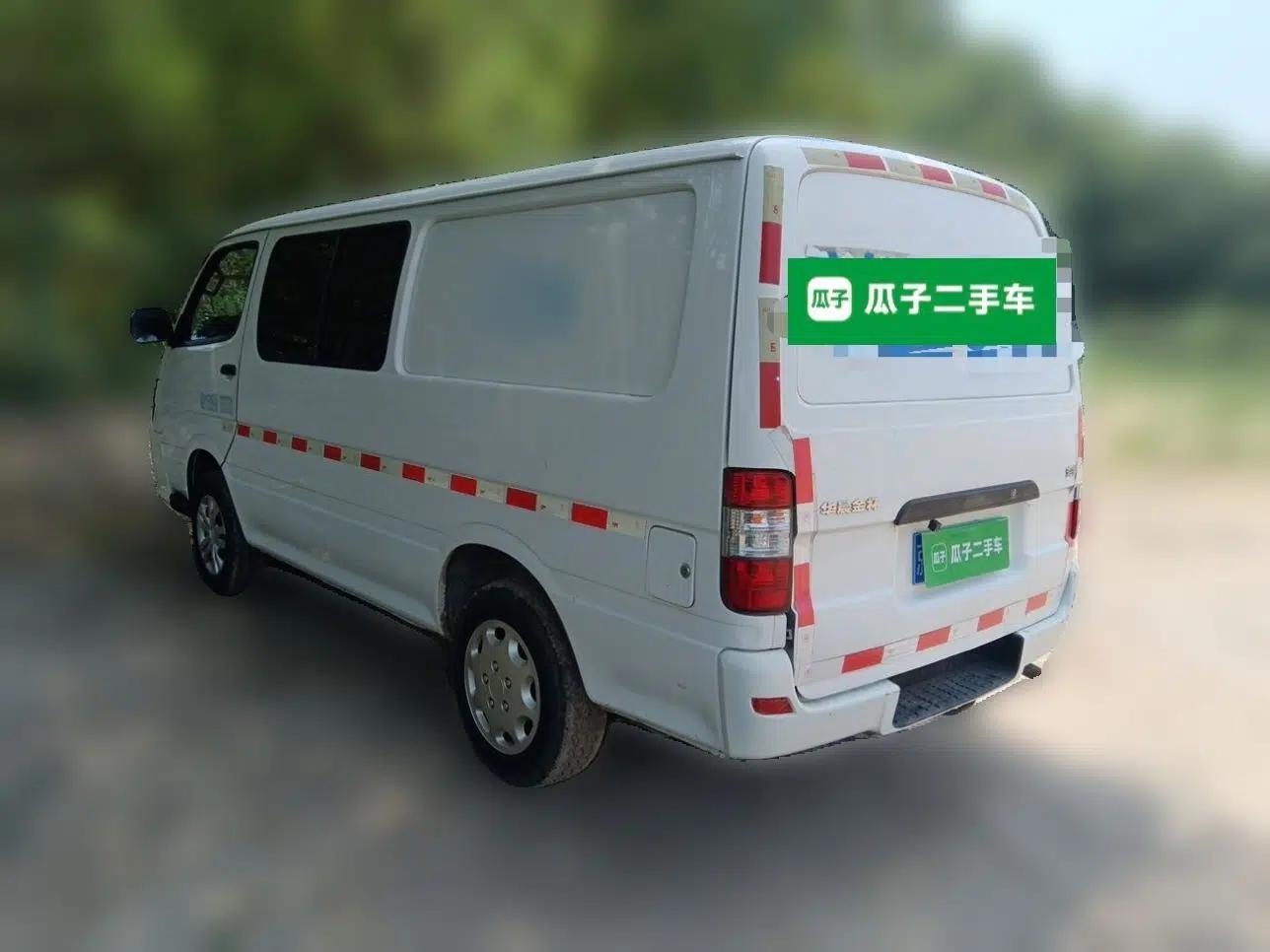 Jinbei Hiace Golden Cup Lion gasoline 2.0 manual flat-roof 4-seat light-duty enclosed van — миниатюра 4