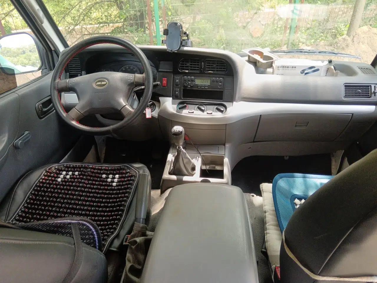 Jinbei Hiace Golden Cup Lion gasoline 2.0 manual flat-roof 4-seat light-duty enclosed van — миниатюра 9
