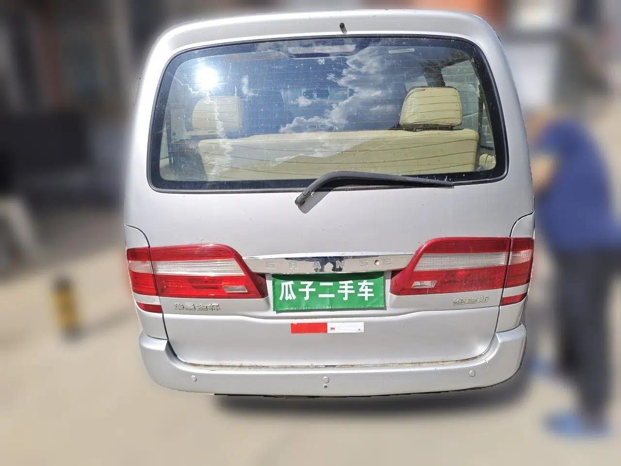 Jinbei Grace Jinbei Grace, registered in 2013, gasoline, 2.5L, manual transmission, seven seats. — миниатюра 5