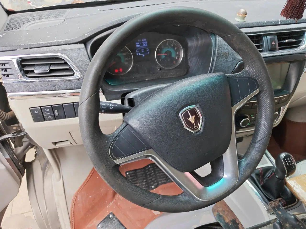 Jinbei New Hiace X30L 2016 1.3L Wealth Edition DLCG12 — миниатюра 10
